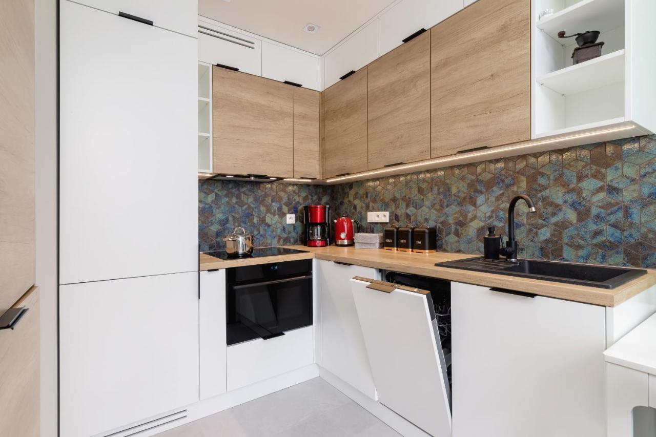 Modern Apartment On Lobzowska Street By Noclegi Renters Krakow Exterior photo
